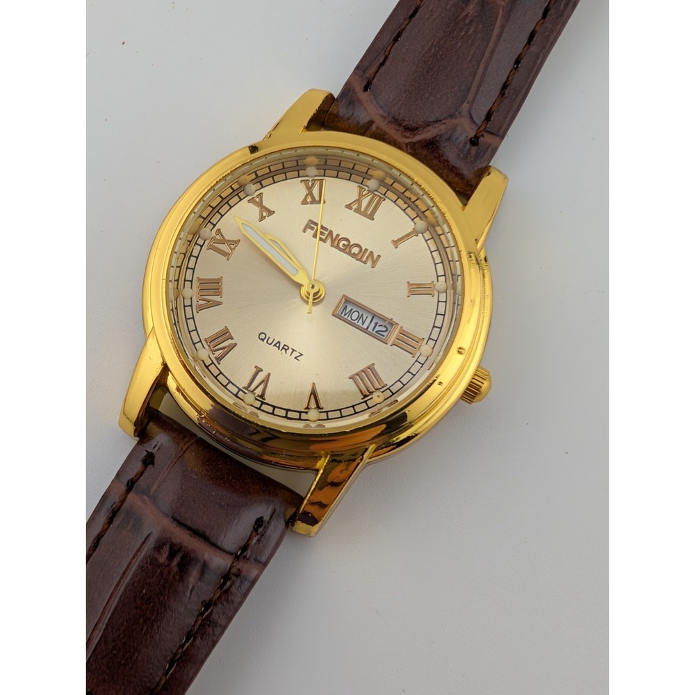 Fengqin‎ Watch Women 32mm Gold Case Brown Leather Band- New Battery